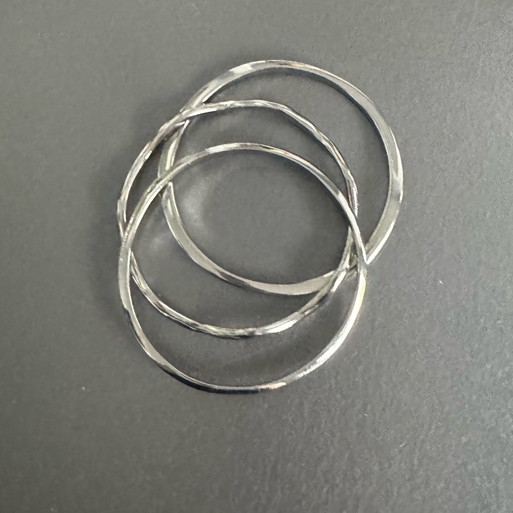 Elegant Bangle Set